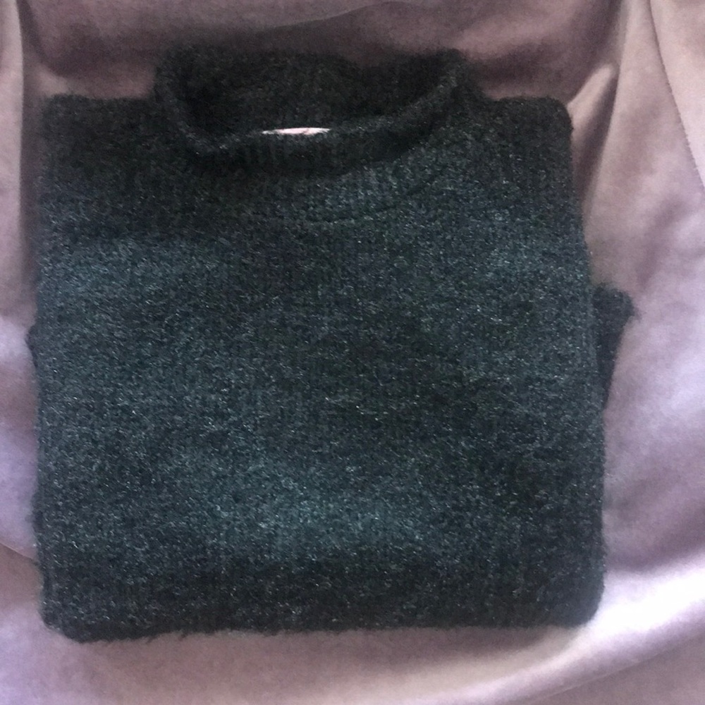 Pink Robin high neck fuzzy sweater!